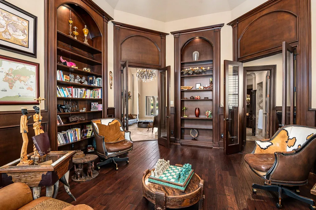 Elegant Katy Lakefront Estate With a Private Dock and Infinity Pool Is Pending at $2.599 Million 13 7614 Emerald Meadow Ct Katy TX 7749411