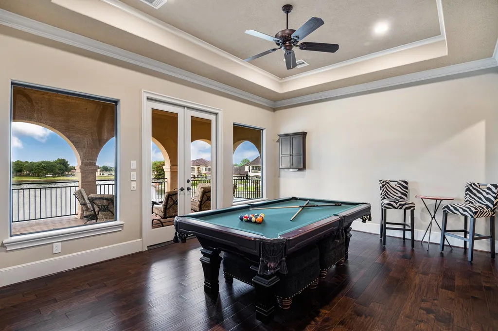 Elegant Katy Lakefront Estate With a Private Dock and Infinity Pool Is Pending at $2.599 Million 14 7614 Emerald Meadow Ct Katy TX 7749432