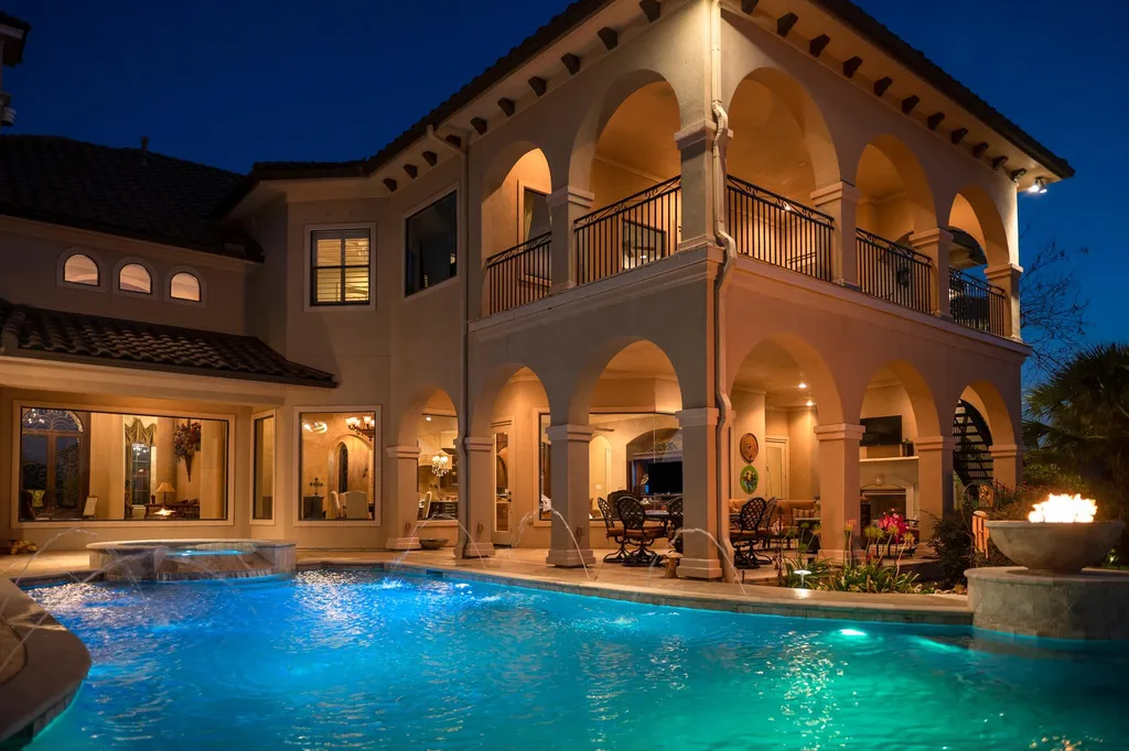 Elegant Katy Lakefront Estate With a Private Dock and Infinity Pool Is Pending at $2.599 Million 18 7614 Emerald Meadow Ct Katy TX 7749448