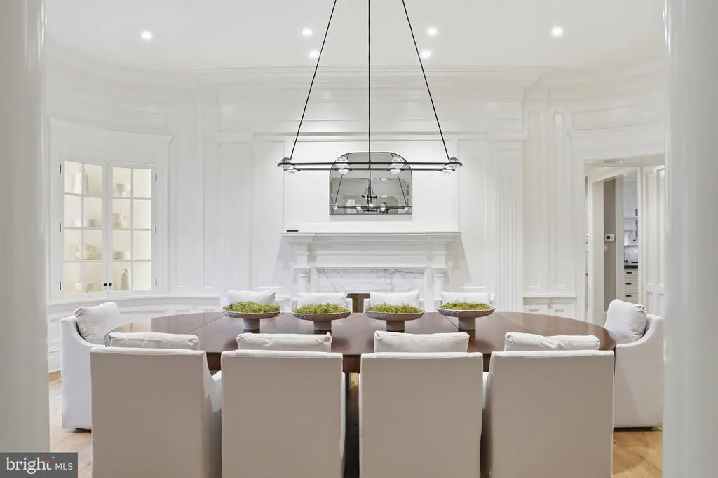 Virginia’s Most Expensive Home for Sale Is an Extraordinary Potomac River Estate on George Washington’s Former Mount Vernon Land, Asking $49.9 Million 10 7979 E Boulevard Dr Alexandria VA 22308024