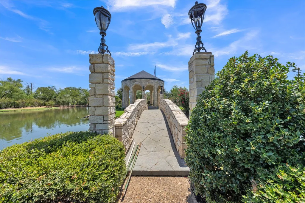 Secluded Keller Estate With a 2-Acre Pond and Stone Gazebo on Its Own Island Lists for $5.99 Million 4 8801 Clay Hibbins Rd Keller TX 7624835
