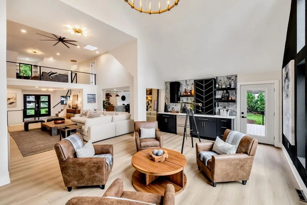 Reimagined Wisconsin Lakefront Estate With a Hillside Trolley Lists for $6,990,000 7 W335N5511 Island View LANE Nashotah WI25