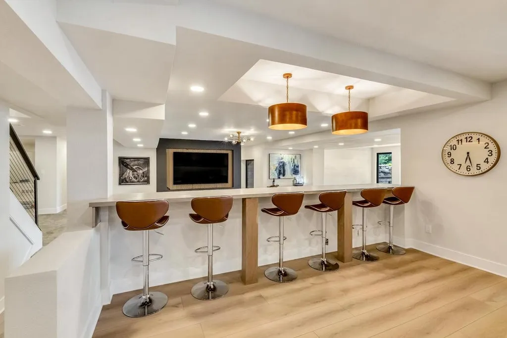 Reimagined Wisconsin Lakefront Estate With a Hillside Trolley Lists for $6,990,000 18 W335N5511 Island View LANE Nashotah WI60