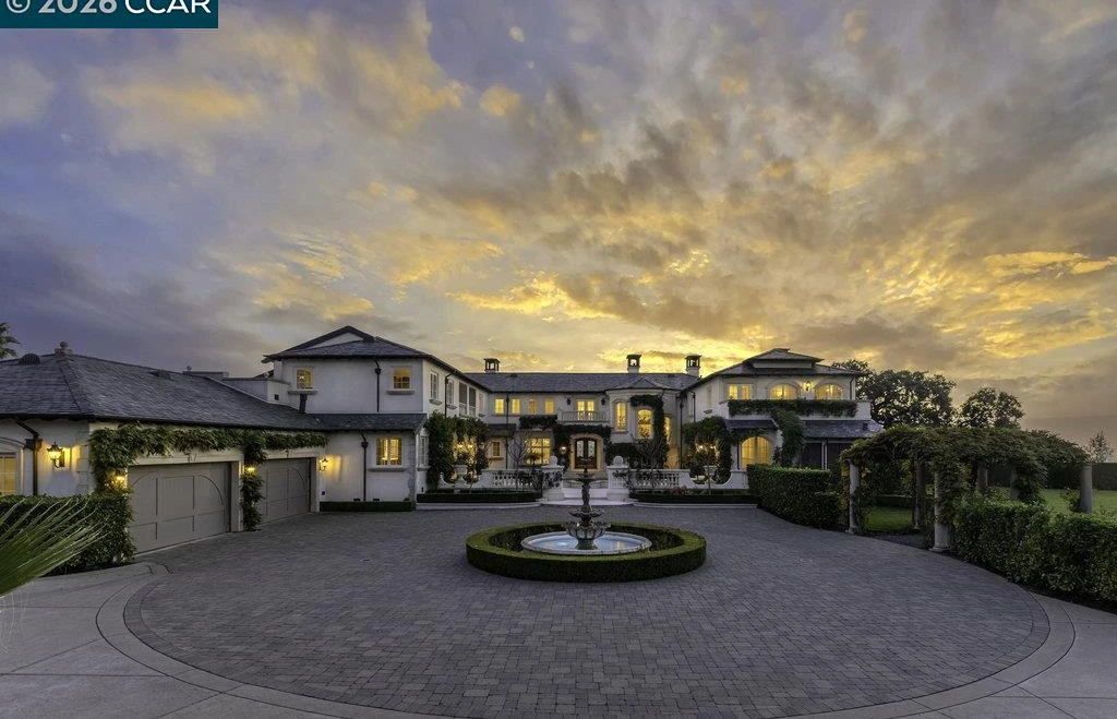 10 Serenity Ln Fountain Arrival Court At Sunset 10 Serenity Ln Fountain Arrival Court At Sunset
