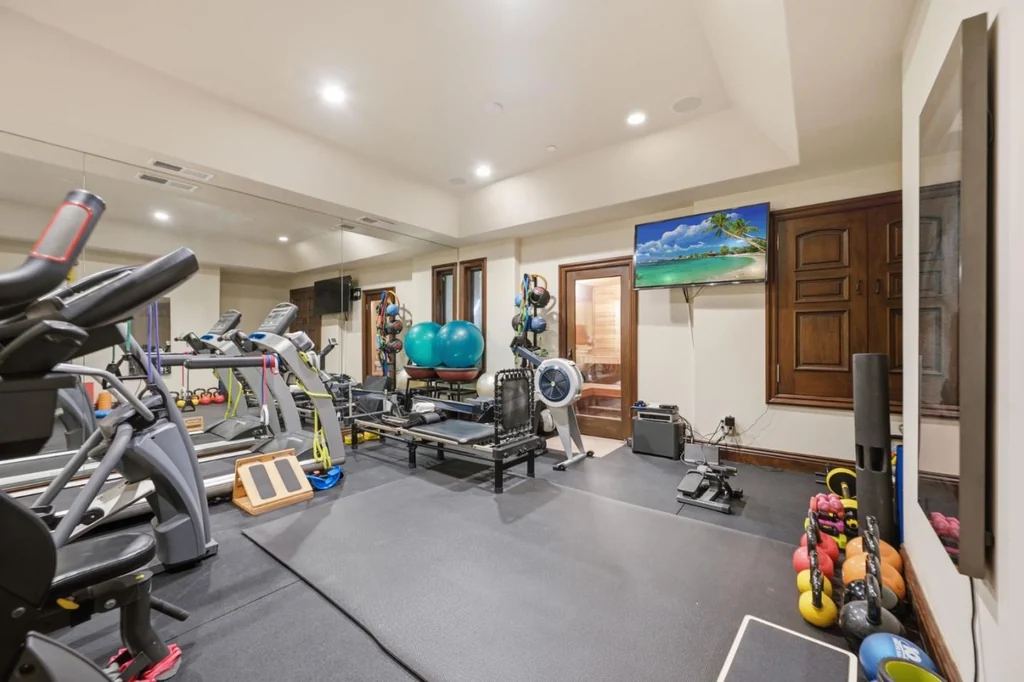 10285 Magdalena Rd – Fitness Room 10285 Magdalena Rd, Los Altos Hills: the fitness room provides space for cardio and strength equipment.
