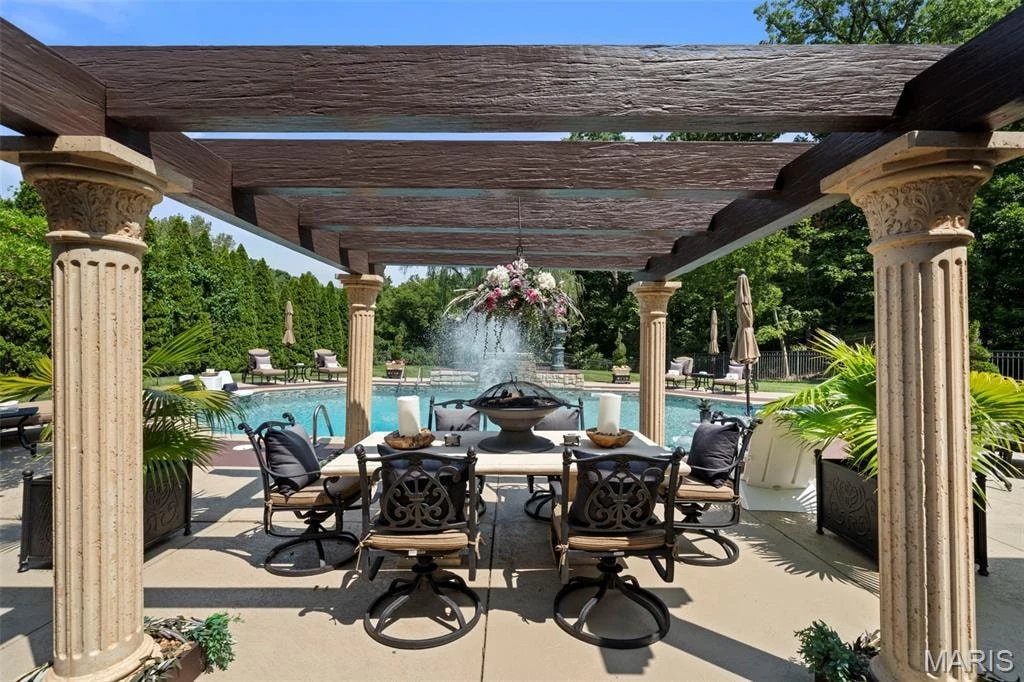 12947 Sunset Bluff Ct – Poolside Dining Pergola Poolside Dining Pergola at 12947 Sunset Bluff Ct, Sunset Hills, Missouri