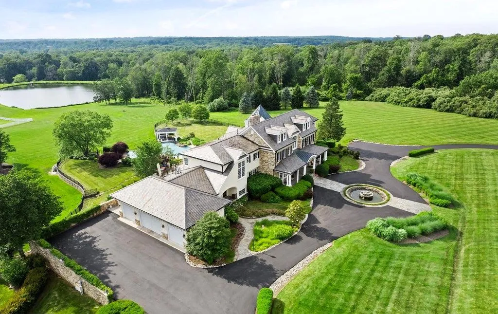 Sprawling New Jersey Estate with Indoor and Outdoor Pools Spans Nearly 130 Acres, Asking $8,900,000 20 131 Harbourton Woodsville Rd Lambertville NJ 08530024