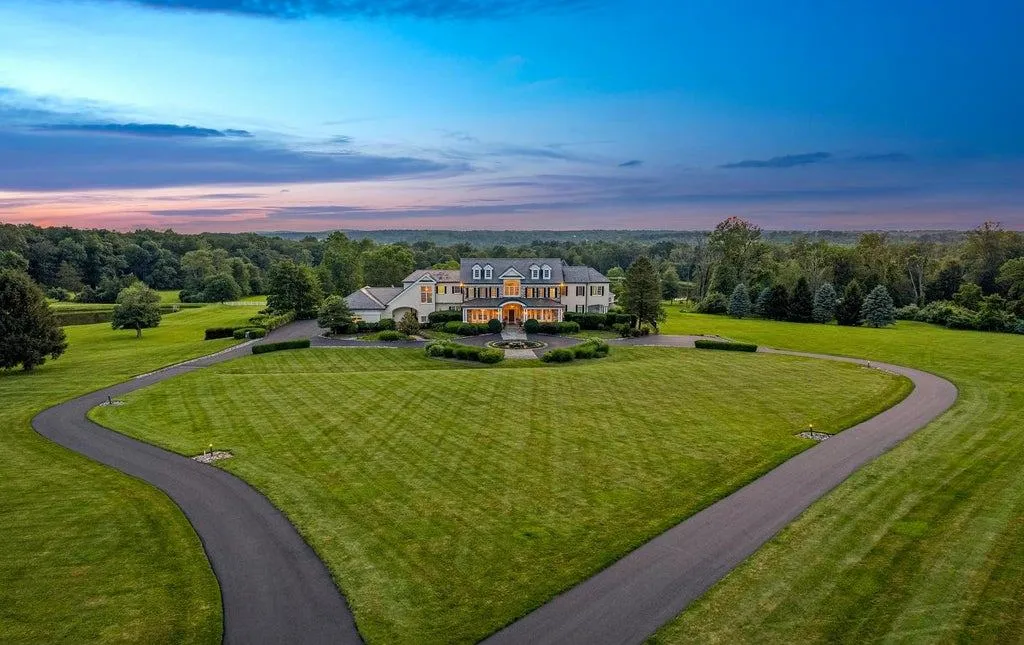 Sprawling New Jersey Estate with Indoor and Outdoor Pools Spans Nearly 130 Acres, Asking $8,900,000 23 131 Harbourton Woodsville Rd Lambertville NJ 08530126
