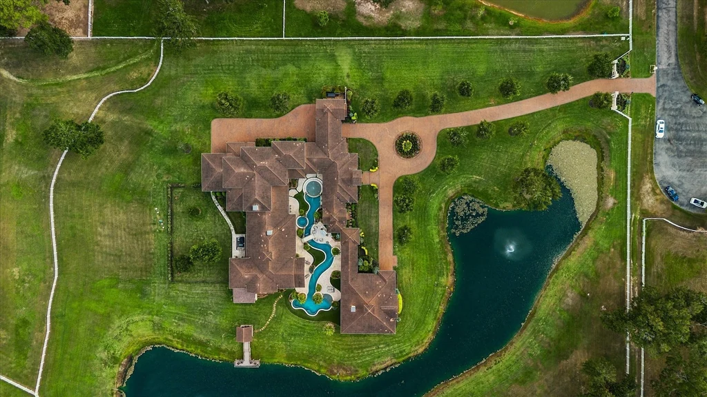 16830 Bridle Oak Dr – Aerial View of the Grounds Aerial View of the Grounds at 16830 Bridle Oak Dr, Cypress, Texas