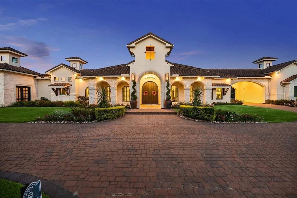 16830 Bridle Oak Dr – Illuminated Front Exterior Illuminated Front Exterior at 16830 Bridle Oak Dr, Cypress, Texas