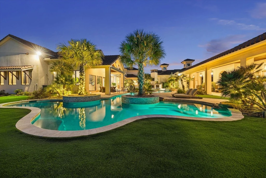 16830 Bridle Oak Dr – Twilight Outdoor Pool Twilight Outdoor Pool at 16830 Bridle Oak Dr, Cypress, Texas