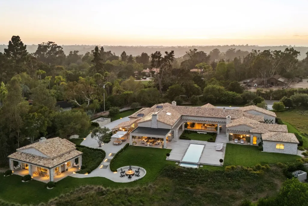Newly Built Rancho Santa Fe Estate With Centuries-Old French Materials and Curated Art Lists for $29,000,000 21 17845 47 Via De Fortuna Rancho Santa Fe CA46