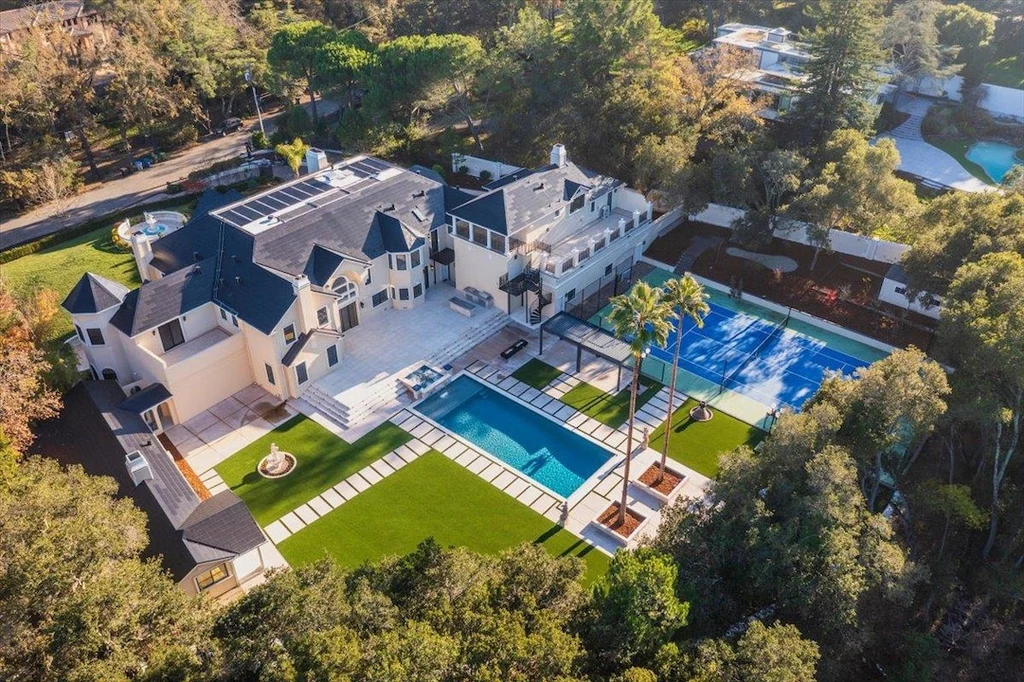 18911 Decatur Rd Aerial Estate Pool And Court 18911 Decatur Rd Aerial Estate Pool And Court
