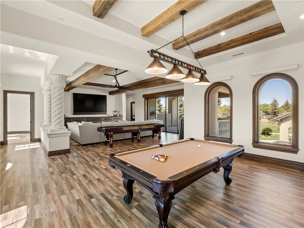 Newly Built Fresno Estate with a 13-Car Garage and 400-Gallon Saltwater Aquarium Hits the Market for $11,577,777 11 2230 E Spey Valley Fresno CA 9373059