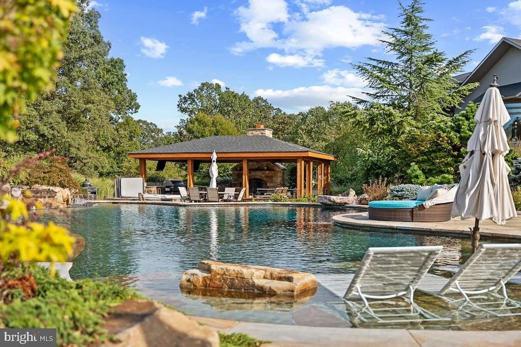 27772 Sharp Rd – Infinity Pool and Pavilion Infinity Pool and Pavilion at Stock Range Farm, 27772 Sharp Rd, Easton, Maryland