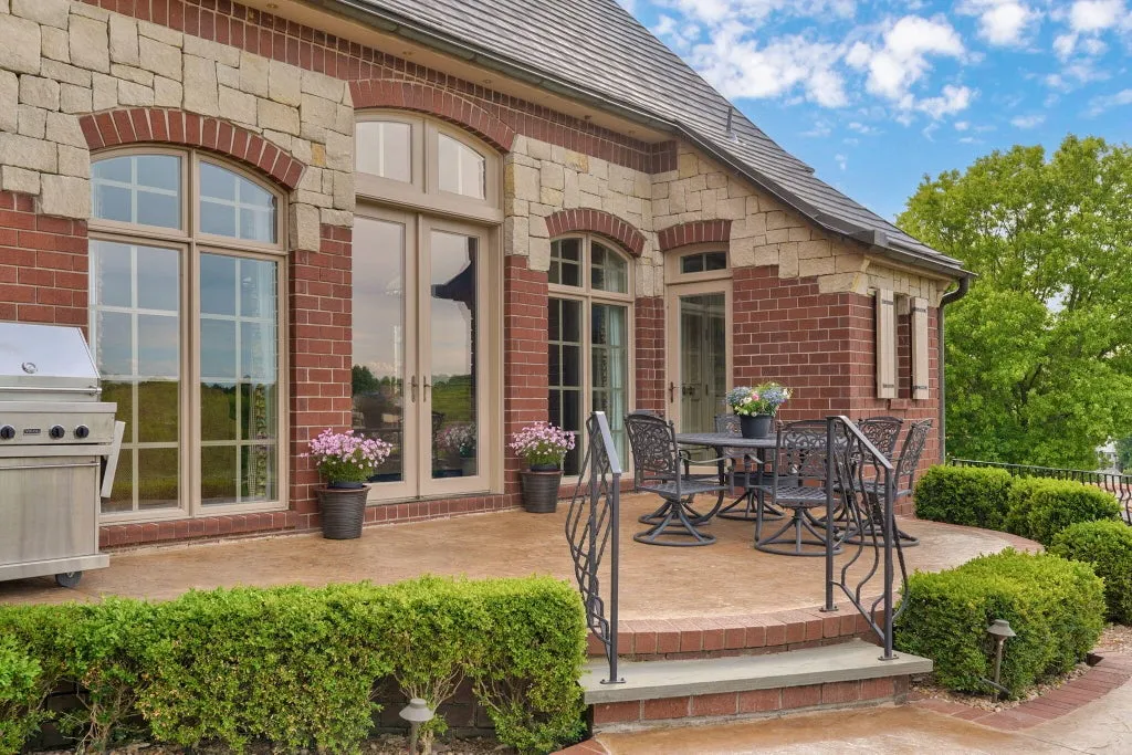 Timeless Springfield Golf Estate with a Three-Tier Terrace Facing the 9th and 18th Greens Lists for $2,995,000 15 3865 E Eaglescliffe Drive Springfield MO17