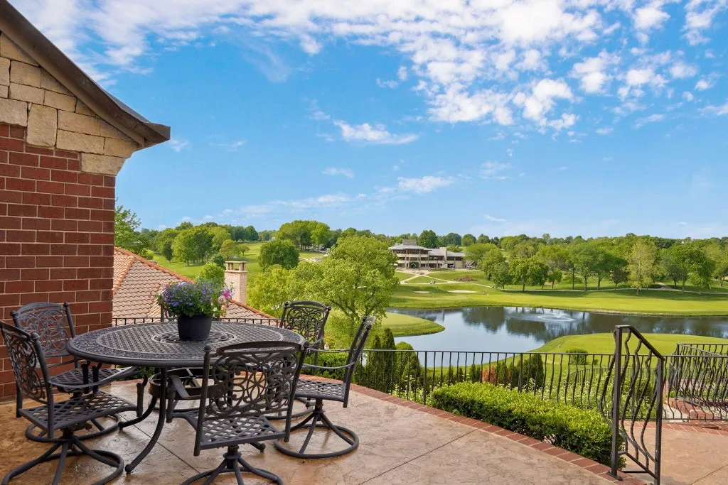 Timeless Springfield Golf Estate with a Three-Tier Terrace Facing the 9th and 18th Greens Lists for $2,995,000 17 3865 E Eaglescliffe Drive Springfield MO20
