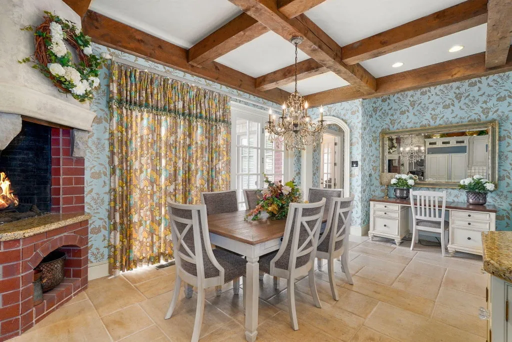 Timeless Springfield Golf Estate with a Three-Tier Terrace Facing the 9th and 18th Greens Lists for $2,995,000 13 3865 E Eaglescliffe Drive Springfield MO42