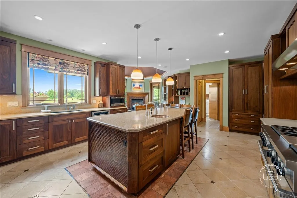 Prairie-Style Illinois Estate Bordering 200 Acres of Protected Forest Preserve Lists for $2,199,000 9 39W973 Crosscreek Ln St Charles IL 6017517