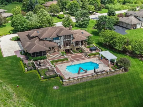 Prairie-Style Illinois Estate Bordering 200 Acres of Protected Forest Preserve Lists for $2,199,000