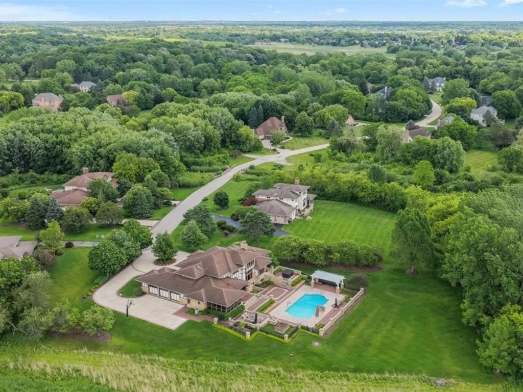 Prairie-Style Illinois Estate Bordering 200 Acres of Protected Forest Preserve Lists for $2,199,000 26 39W973 Crosscreek Ln St Charles IL 6017559
