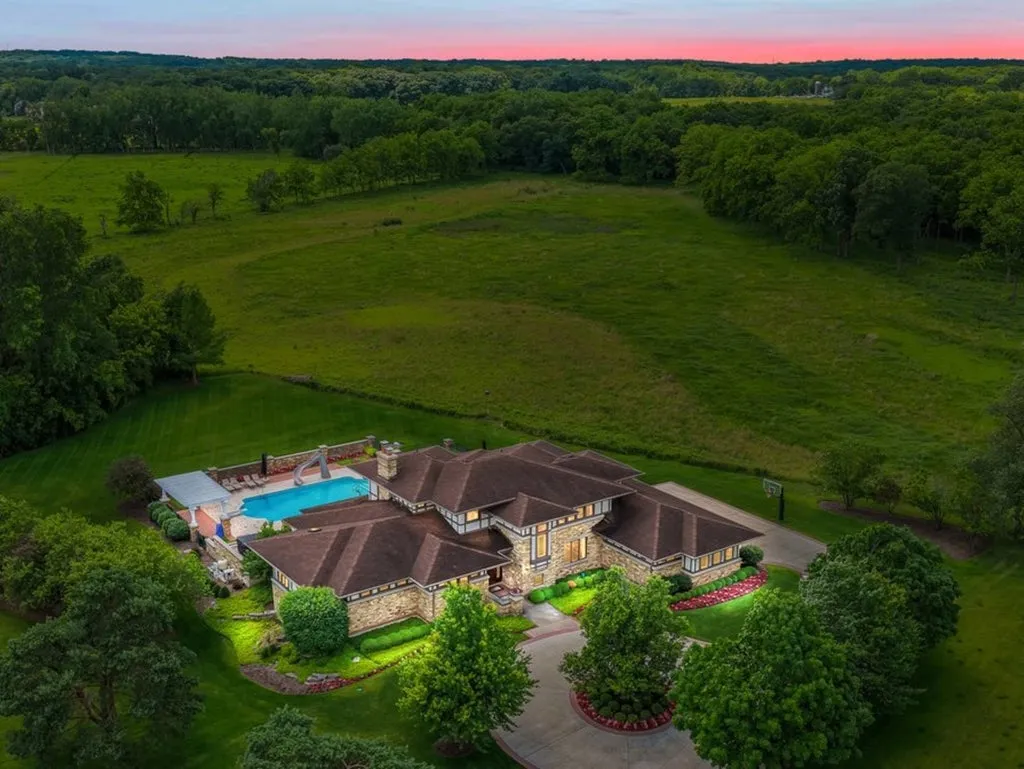 Prairie-Style Illinois Estate Bordering 200 Acres of Protected Forest Preserve Lists for $2,199,000 25 39W973 Crosscreek Ln St Charles IL 6017563