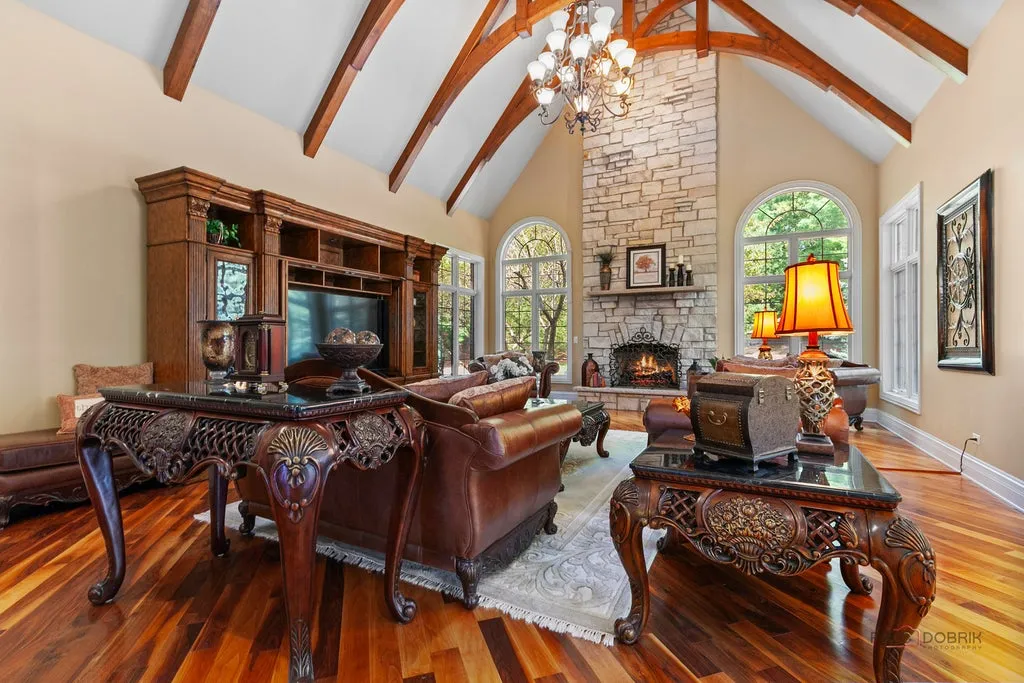 Sprawling Illinois Estate with a Private Beach and Stocked Fishing Pond Asks $2,299,000 5 4508 Farmington Ln Johnsburg IL 6005108