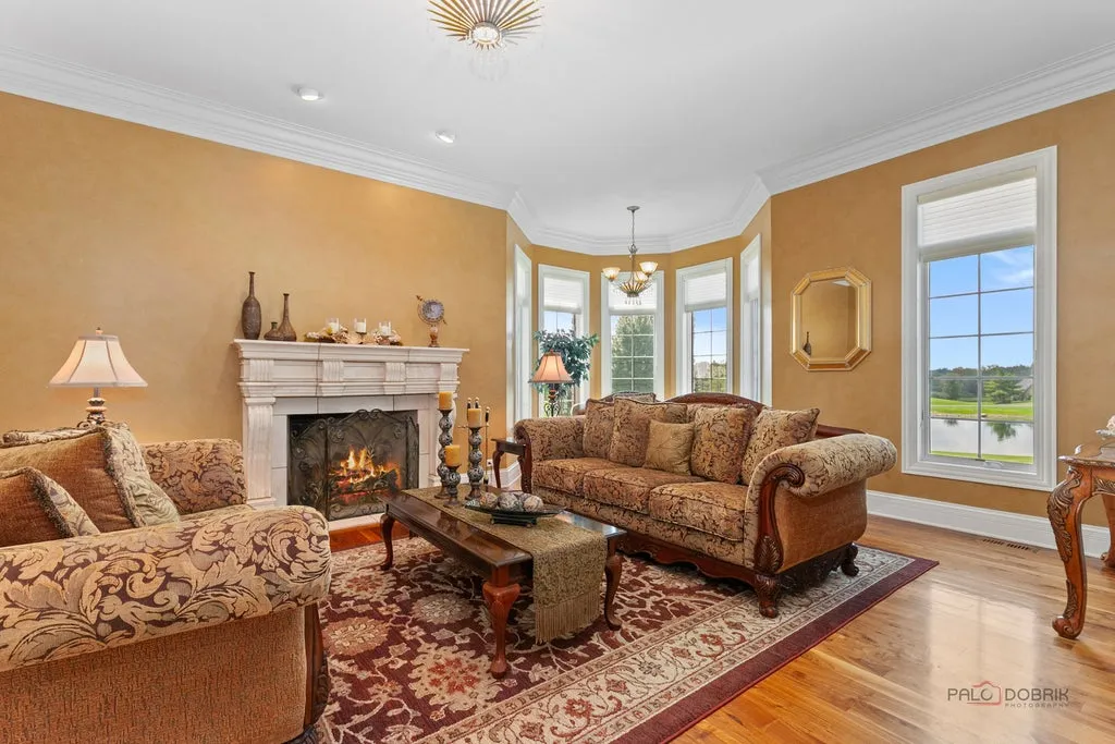 Sprawling Illinois Estate with a Private Beach and Stocked Fishing Pond Asks $2,299,000 9 4508 Farmington Ln Johnsburg IL 6005112