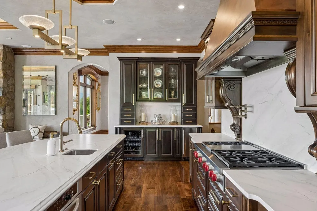 Architect-Designed Minnesota Lake Estate with a 140-Tree Apple Orchard Lists for $4,300,000 9 4675 County Road 11 Loretto MN 55357049