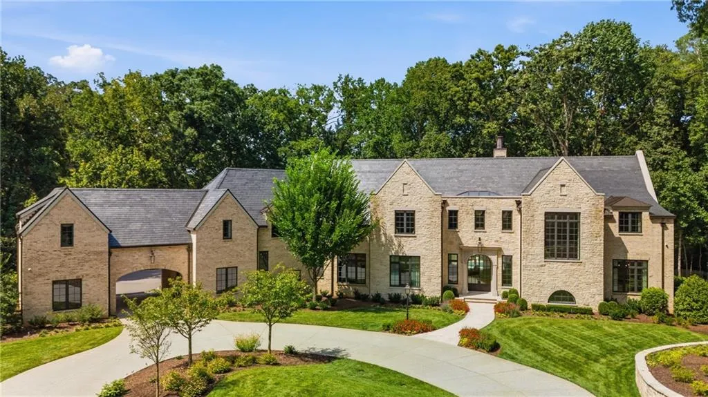 Georgia Estate With a Full Indoor Basketball Court and a Princeton-Inspired Library Lists for $18,900,000 1 5420 Buice Rd Johns Creek GA 30022001