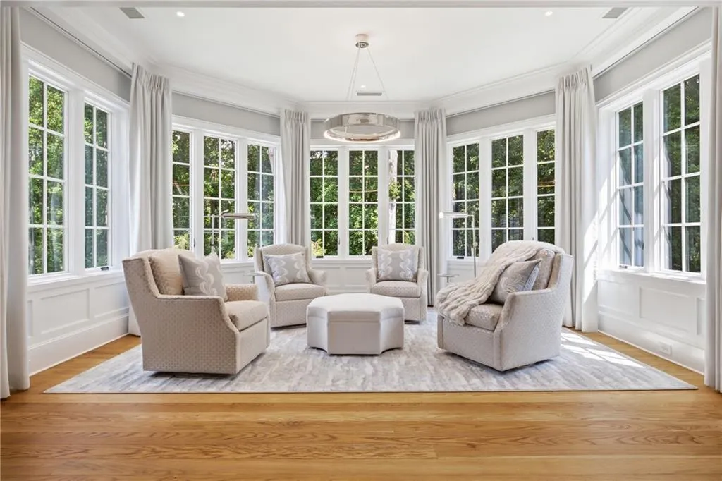 Georgia Estate With a Full Indoor Basketball Court and a Princeton-Inspired Library Lists for $18,900,000 12 5420 Buice Rd Johns Creek GA 30022058