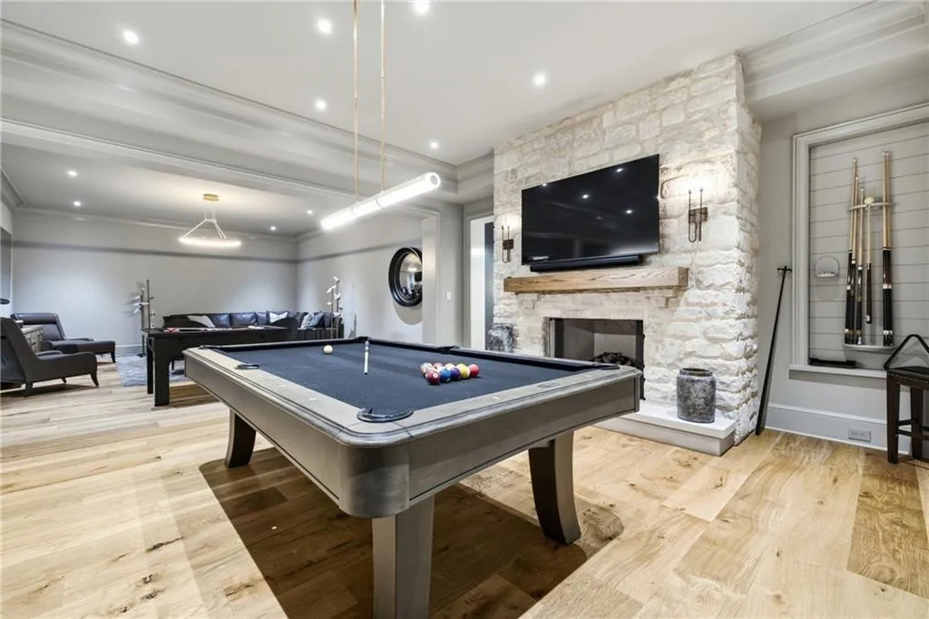 Georgia Estate With a Full Indoor Basketball Court and a Princeton-Inspired Library Lists for $18,900,000 27 5420 Buice Rd Johns Creek GA 30022087