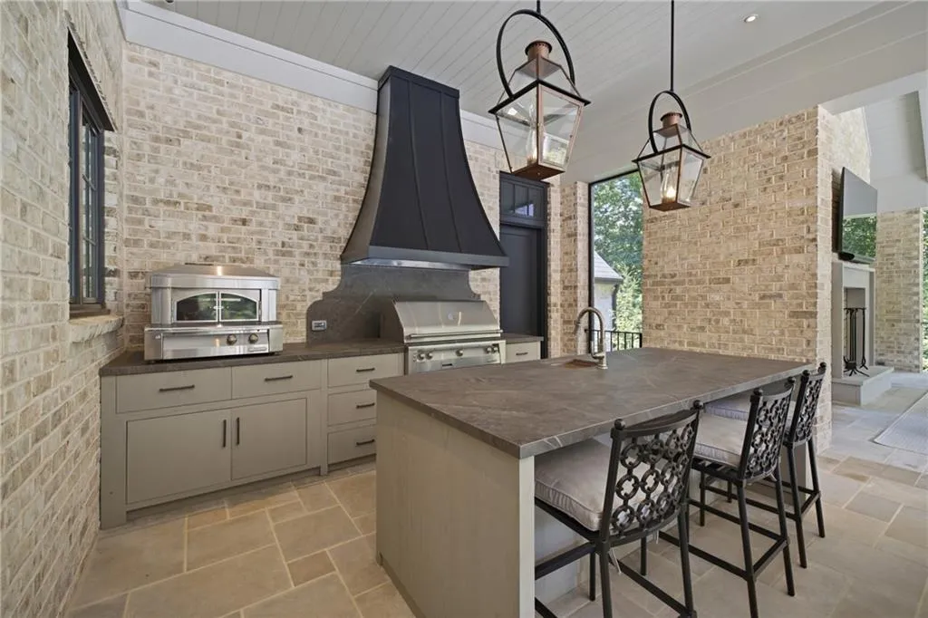Georgia Estate With a Full Indoor Basketball Court and a Princeton-Inspired Library Lists for $18,900,000 28 5420 Buice Rd Johns Creek GA 30022100