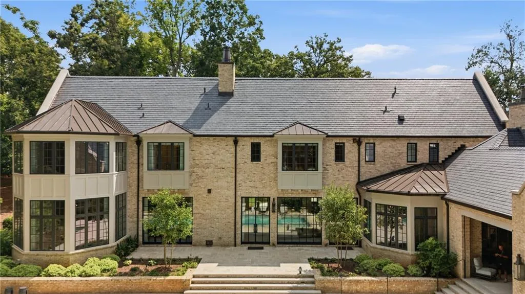 Georgia Estate With a Full Indoor Basketball Court and a Princeton-Inspired Library Lists for $18,900,000 3 5420 Buice Rd Johns Creek GA 30022119