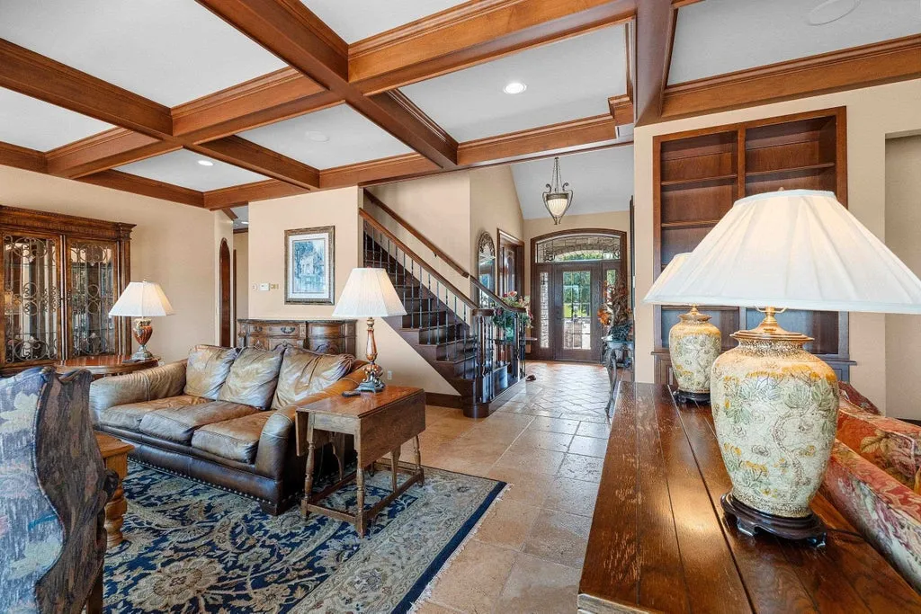Lakefront Green Bay Estate with an Indoor Pool and Wood-Fired Pizza Oven Lists for $2,600,000 6 5696 School Dr Green Bay WI 5431321