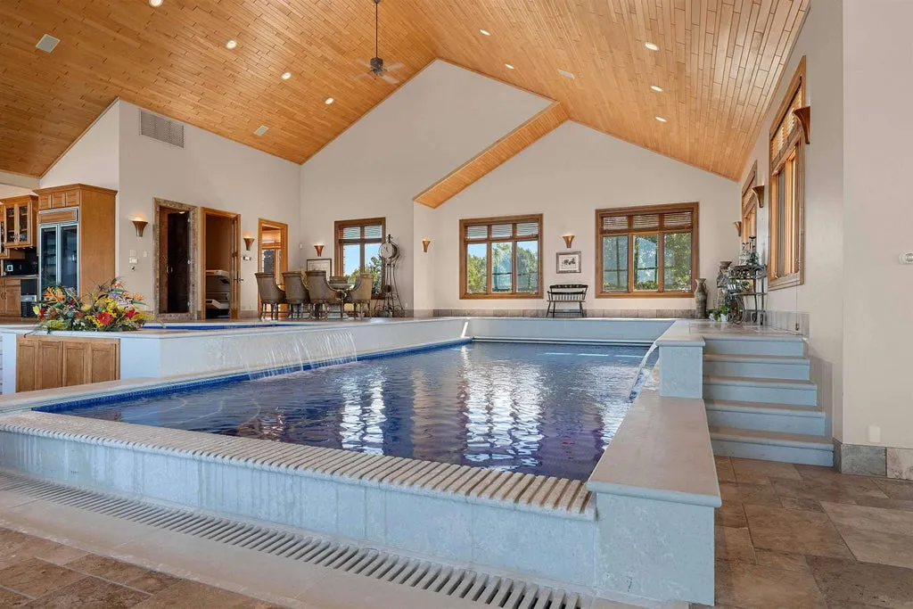 Lakefront Green Bay Estate with an Indoor Pool and Wood-Fired Pizza Oven Lists for $2,600,000 16 5696 School Dr Green Bay WI 5431354
