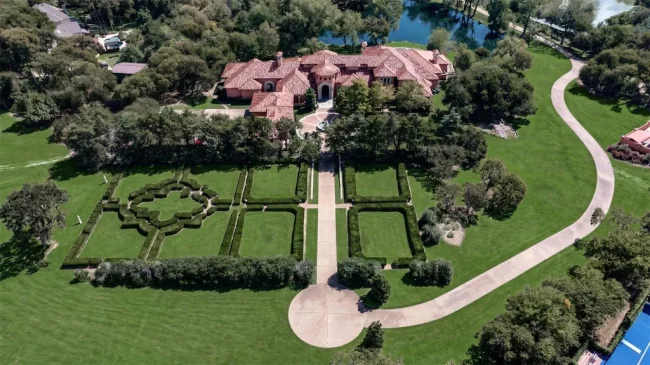 Secluded Plano Estate With a 20-Car Garage and Private One-Acre Pond Lists for $21,500,000