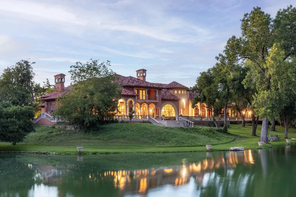 Secluded Plano Estate With a 20-Car Garage and Private One-Acre Pond Lists for $21,500,000 19 5817 Red Wolf Ln Plano TX 7509316