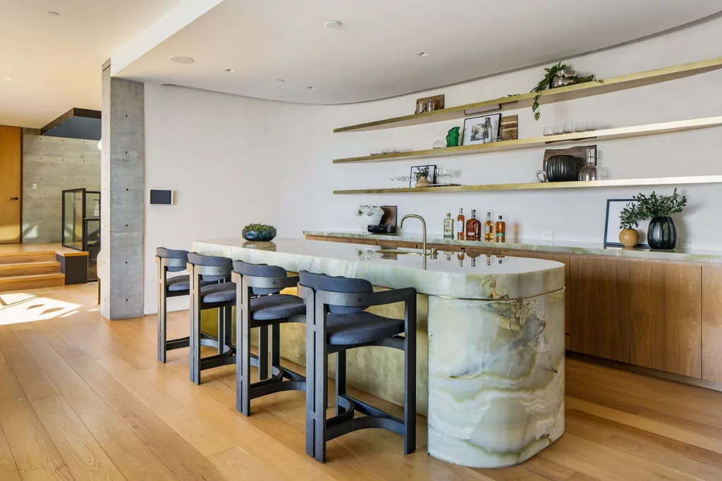 Award-Winning Bel-Air Estate Above the Country Club’s Fourth Green Lists for $37,995,000 18 638 Siena Way Los Angeles CA 9007717