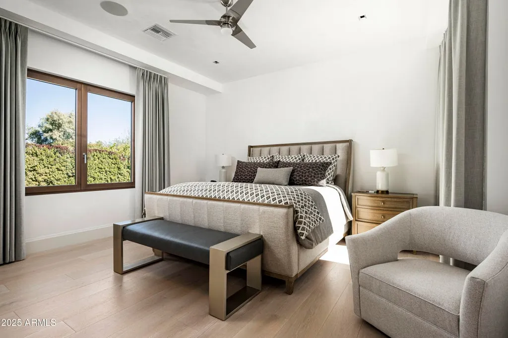 Single-Level Paradise Valley Estate With a Private Fitness Building and Six-Car Garage Lists for $23,250,000 18 6540 E CHOLLA Drive Paradise Valley AZ29
