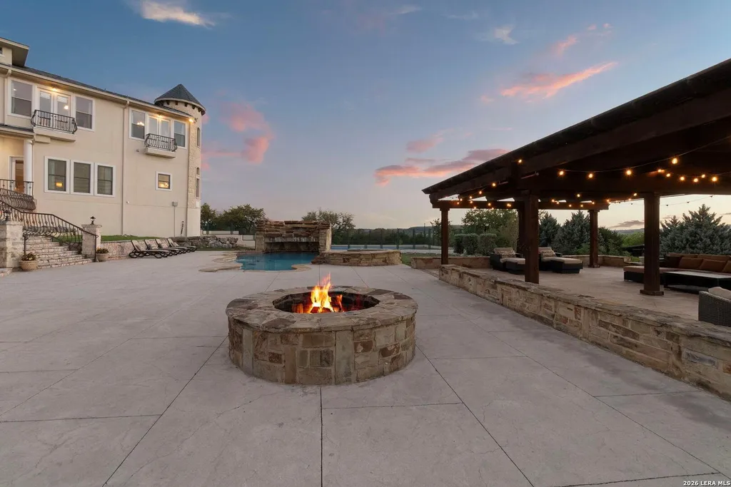 Castle-Like San Antonio Estate with a Grotto Pool and Observation Tower Lists for $4,300,000 20 6762 MANOR HL San Antonio TX 7825749