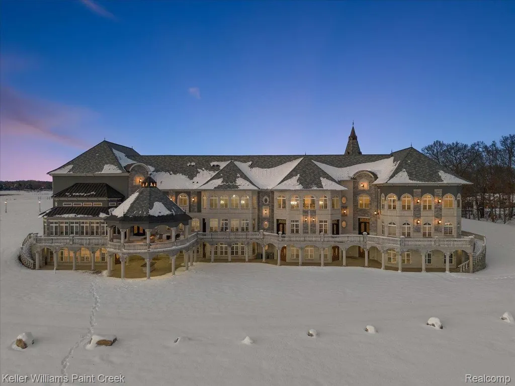 Sprawling Michigan Lakefront Estate With 15 Bedrooms, an Indoor Pool and 13-Car Garage Asks $7,500,000 1 68050 Hillside Lane Washington MI 4809503