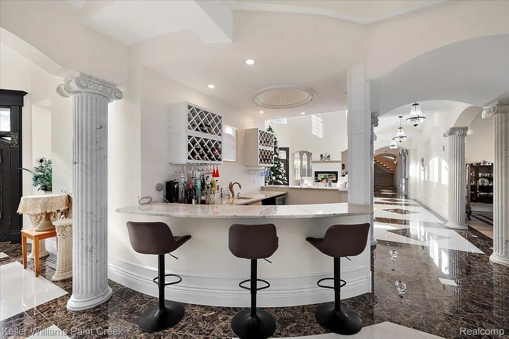 Sprawling Michigan Lakefront Estate With 15 Bedrooms, an Indoor Pool and 13-Car Garage Asks $7,500,000 6 68050 Hillside Lane Washington MI 4809513