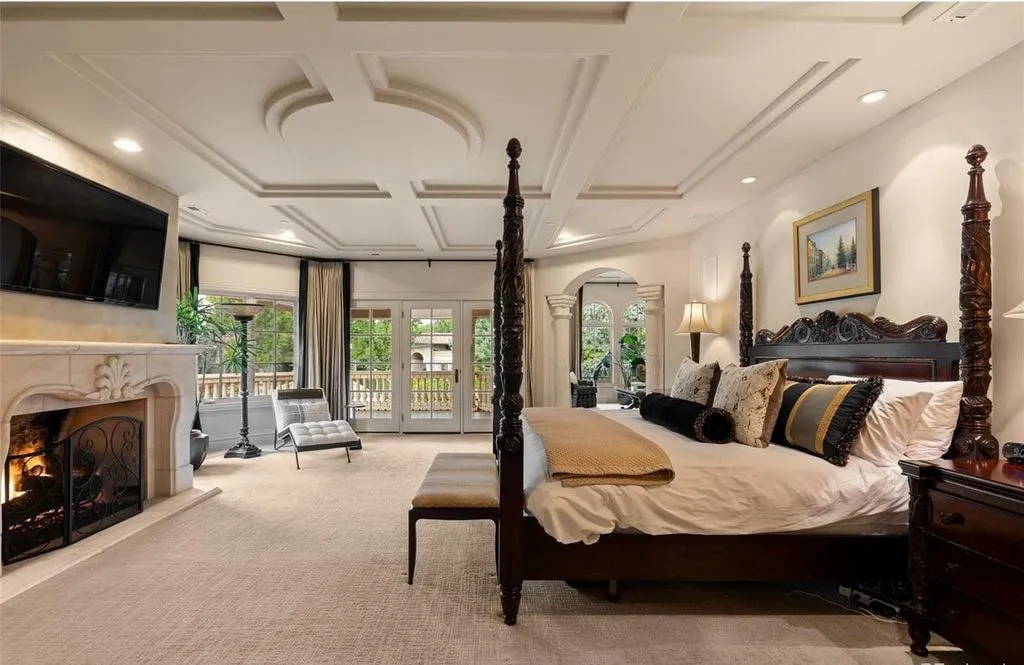 Sprawling Colorado Estate With a Private Recording Studio and Equestrian Facilities Lists for $14,000,000 16 6965 S Polo Ridge Drive Littleton CO 8012816