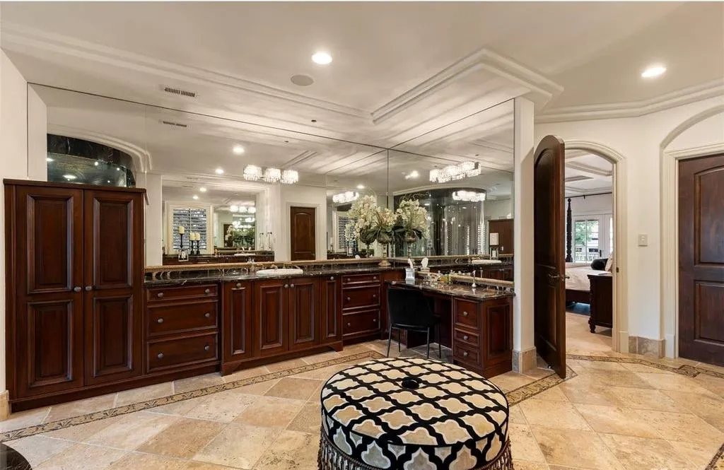 Sprawling Colorado Estate With a Private Recording Studio and Equestrian Facilities Lists for $14,000,000 18 6965 S Polo Ridge Drive Littleton CO 8012818