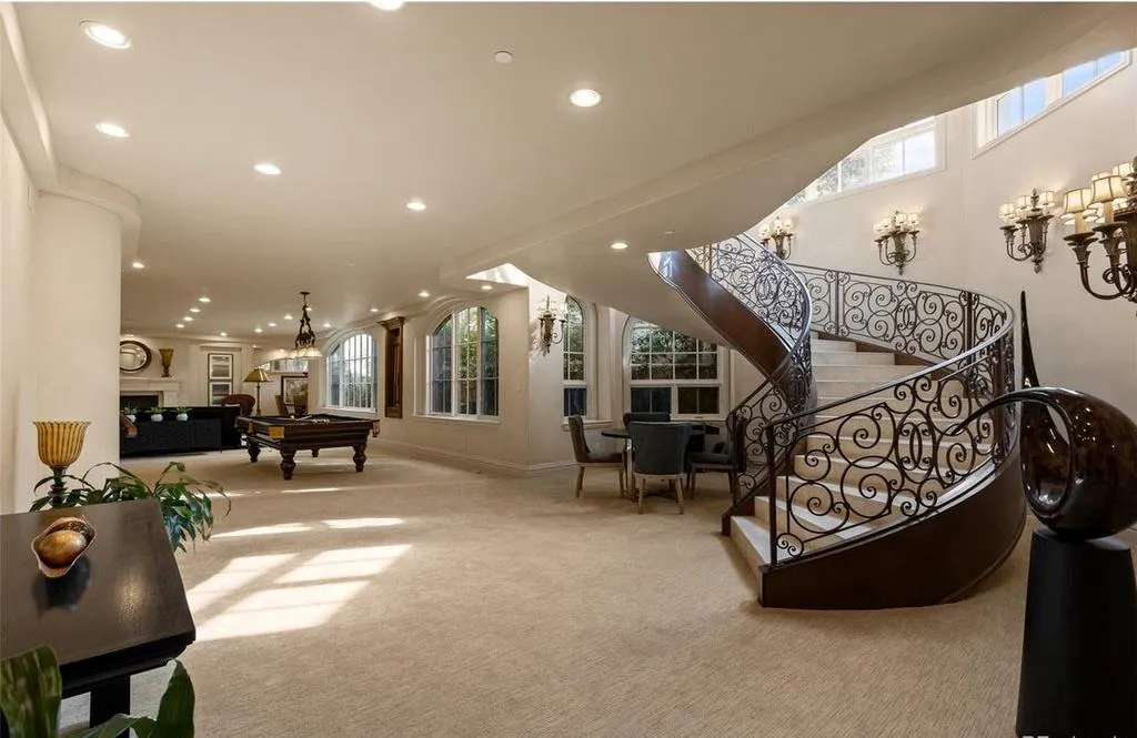 Sprawling Colorado Estate With a Private Recording Studio and Equestrian Facilities Lists for $14,000,000 11 6965 S Polo Ridge Drive Littleton CO 8012824