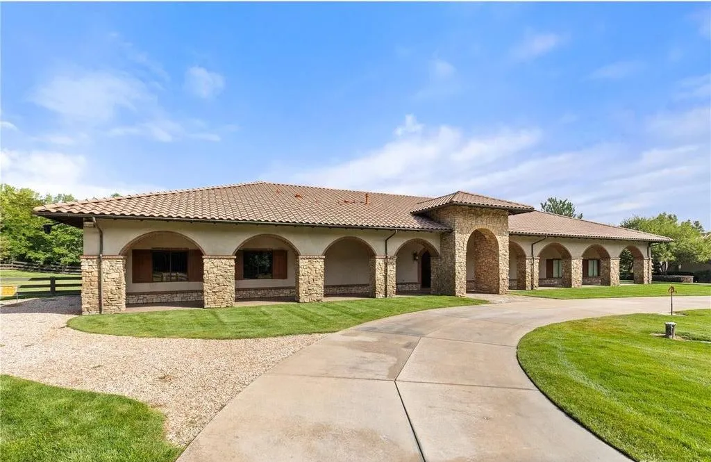 Sprawling Colorado Estate With a Private Recording Studio and Equestrian Facilities Lists for $14,000,000 27 6965 S Polo Ridge Drive Littleton CO 8012838
