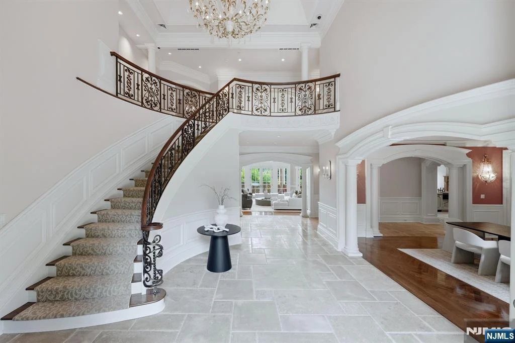 7 Buckingham Drive – Curved Staircase and Foyer Curved Staircase and Foyer at 7 Buckingham Drive, Alpine, New Jersey