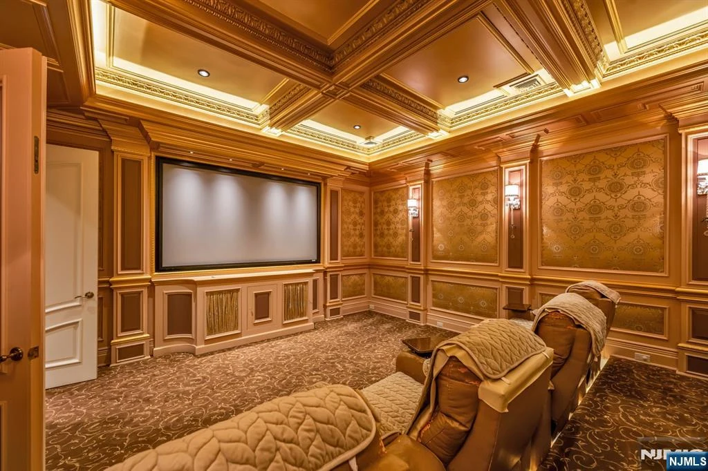 7 Buckingham Drive – Wood Paneled Home Theater Wood Paneled Home Theater at 7 Buckingham Drive, Alpine, New Jersey