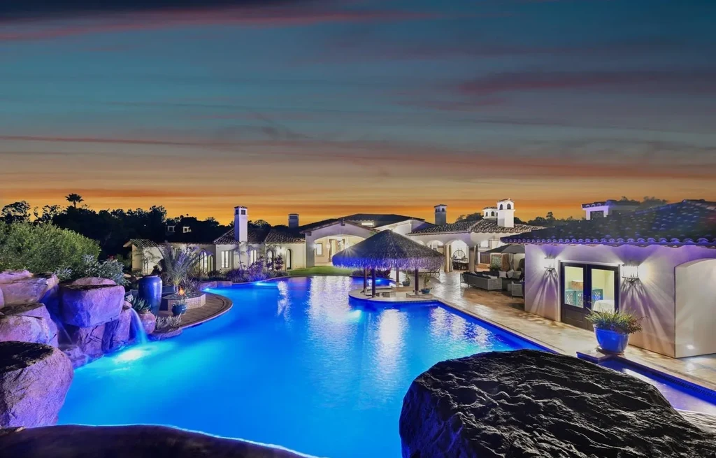7029 Las Colinas Illuminated Pool And Terraces 7029 Las Colinas Illuminated Pool And Terraces